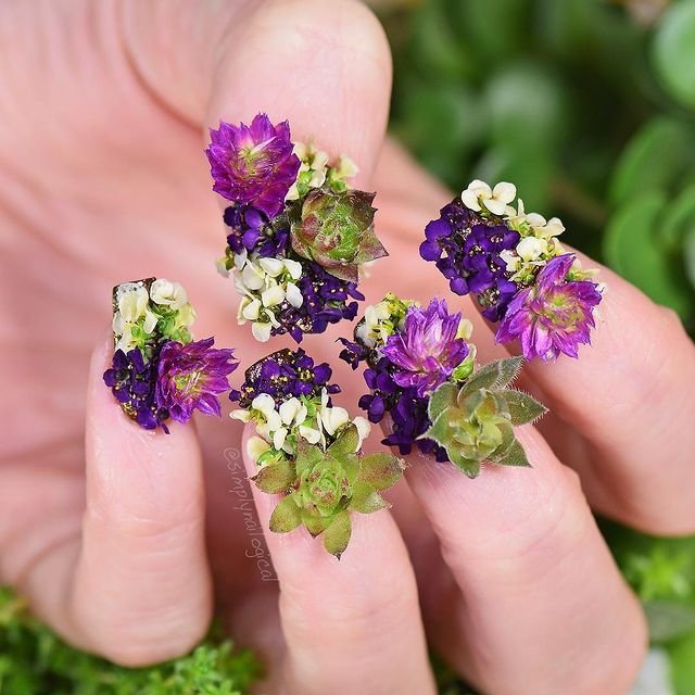 flowers and little leaves on your nails